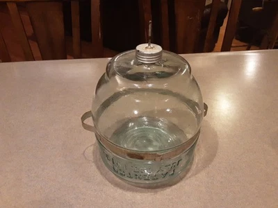 ANTIGUA ESTUFA/HORNO QUEROSENO/COMBUSTIBLE/BOTELLA DE ACEITE 1913 PATENTE 7"W X 6"H BONITA PANTALLA Foto 1 de 4