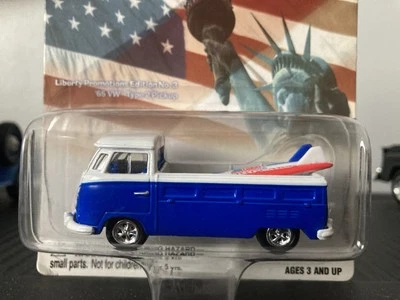 1962 VW тип 2 пикап Sp. Литая модель Johnny Lightning в масштабе 1:64 Ed - Изображение 1 из 3