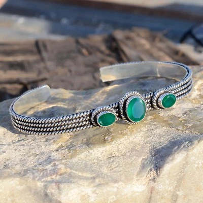 Hermoso brazalete brazalete de plata de ley 925 con piedras preciosas de ónix verde facetado Foto 1 de 4