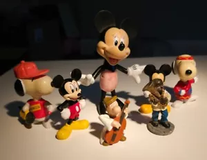 7x Vintage Figures Disney Mickey Minnie Mouse Snoopy Jazz Man Tetley Toy Statues - Foto 1 di 18