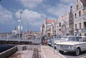 1961 CURACAO PORT STREET SHIP AMATEUR COLOR SLIDE PHOTO - Picture 1 of 2