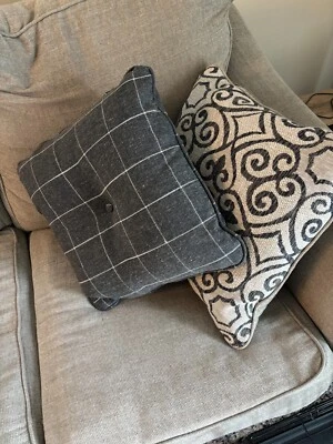 almohada sofá Foto 1 de 4