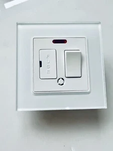 13A Switched Fused Spur With Red Indicator- White - Picture 1 of 3
