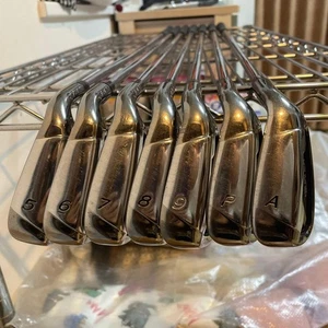 TaylorMade BURNER Irons #5-9,Pw,Aw(7Clubs)/NSPRO 950GH/Flex:Stiff - Picture 1 of 12