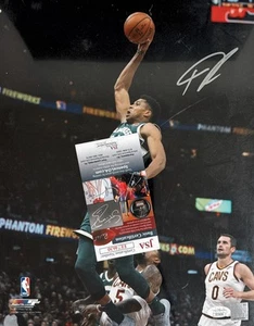 Giannis Antetokounmpo Bucks Signed Auto 11x14 JSA EE74630 - Picture 1 of 1