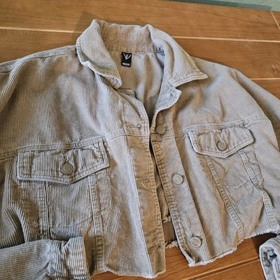 Trendy Essential Corduroy Cropped Jacket from Windsor Size Large - Image 1 of 4