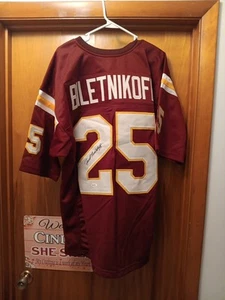 HALL OF FAME FRED BILETNIKOFF AUTOGRAPHED RED FLORIDA JERSEY COÀ INCLUDED - Picture 1 of 8