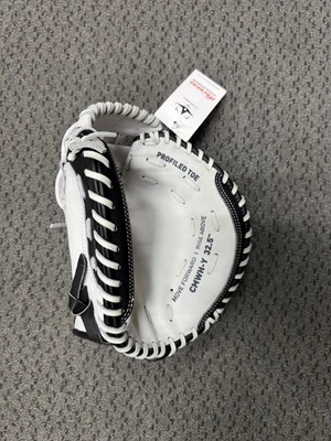ALL STAR HEIRESS CMWH-Y 32.5" fastpitch catchers mitt - Image 1 of 3