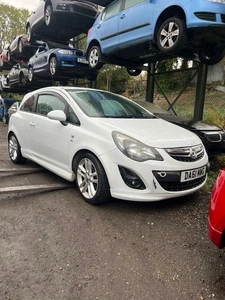 Vauxhall (Opel) Corsa Sri 2012 Scheinwerfer Flügel Motorhaube Stoßstange Bruch ganzes Fahrzeug - Bild 1 von 2