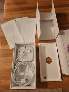 Apple Headphones for iPhone 4 5 6 Plus 6S + iPod iPad Earbuds 3.5mm Brand New - Picture 1 of 4