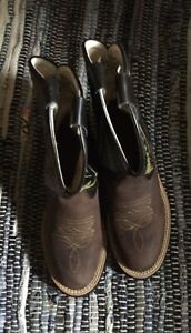 Shoes * Old West Brand * 1606 Western Boots Size 1