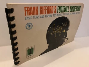 Frank Gifford's Football Guidebook 1st Edition 1965 Near Fine Plays Techniques - Picture 1 of 3