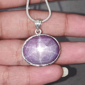 Conjunto colgante de bisel de plata 925 liso ovalado con piedras preciosas de rubí estrella natural de 7,12 gms 1" - Imagen 1 de 8