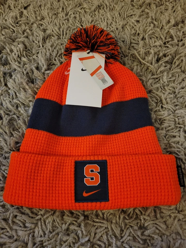 -Nike “On Field” Syracuse Orange Sideline Cuffed Pom Beanie-Removable Pom