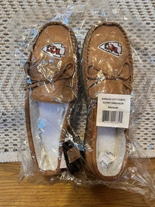 NFL Moccasin Slippers Kansas City Chief's Men's M size Sherpa Lined Camel Color - Picture 1 of 4