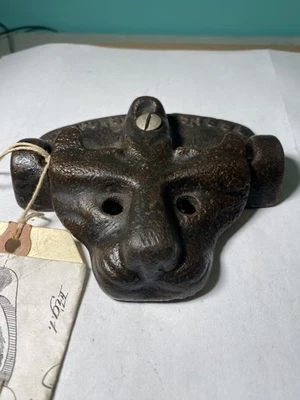 Raro antiguo pestillo de puerta de gato de hierro fundido - patentado 13 de septiembre de 1895 - orejas faltantes Foto 1 de 4