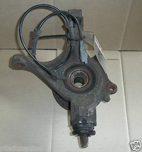PEUGEOT 307 CITROEN C4 NEARSIDE PASSENGER SIDE FRONT HUB CARRIER ONLY - Picture 1 of 1