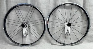 New Campagnolo Zonda C17 Rim Brake Wheelset Shimano Compatible Freehub, Skewers - Picture 1 of 11