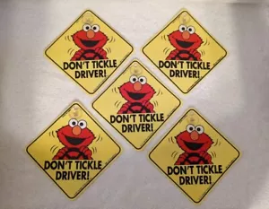 NUEVO Juego de 5 Letreros de Ventana de Coche Elmo Don't Tickle Driver Sesame Street No.89010 - Imagen 1 de 3