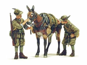 Infantería de montaña italiana modelo Victoria 1/35 ""Alpini"" con mula Segunda Guerra Mundial (3 figuras) 4014 - Imagen 1 de 1