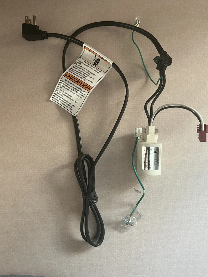 Maytag Washer EMI Filter W11033573. All Cords Included And Screws - Image 1 of 4