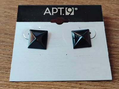 Apt. 9 Womens black square stud earrings pierced fashion statement jewelry - Image 1 of 3