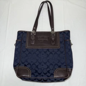 BOLSO DE MANO COACH SIGNATURE Azul Oscuro Azul Marino Serie #M0732 F10659 Usado en Excelente Condición Preppy Lujo - Imagen 1 de 12