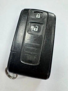 GENUINE TOYOTA 2 BUTTON REMOTE SMART KEY FOB TESTED & WORKING TOKAI RIKA B23TA - Picture 1 of 4