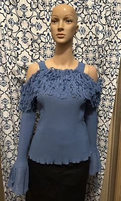 Kaelyn Max Women Blue Top Pleated Shred Fringe Off Shoulder Bell Sleeve Sz Large - Image 1 of 4