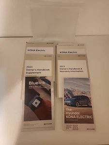 2023 Hyundai Kona Owners Manual set with Navigation Guide and case - Picture 1 of 3