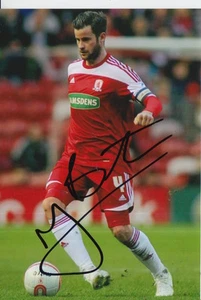 FOTO 3 3 DE MATTHEW BATES FIRMADA A MANO DE MIDDLESBROUGH. - Imagen 1 de 1