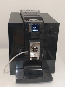Jura F9 coffee machine Super Automatic One Touch Sydney or Posted r$3000 - Picture 1 of 7