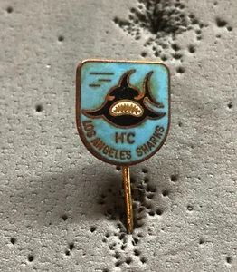 Los Angeles Sharks HC (Hockey Club) WHA Hockey Pin - Imagen 1 de 1