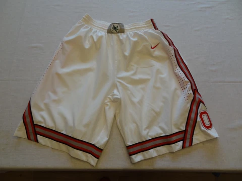 2011 Nike Ohio State Buckeyes Authentic Basketball Shorts NCAA Men’s XL Cover