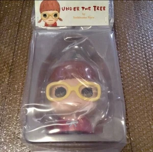 Yoshitomo Nara Money Box Under the Tree produced by How2work Soft Vinyl Figure - Picture 1 of 9