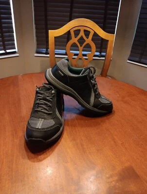 Rockport Mujeres XCS Zapatos para Caminar Senderismo Correr Tenis Talla 6.5 M Negro/Gris Foto 1 de 4