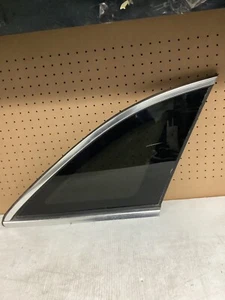Mercedes GLC300 X253 2016-2022 cuarto trasero derecho ventana cristal OEM A2536703800 - Imagen 1 de 3