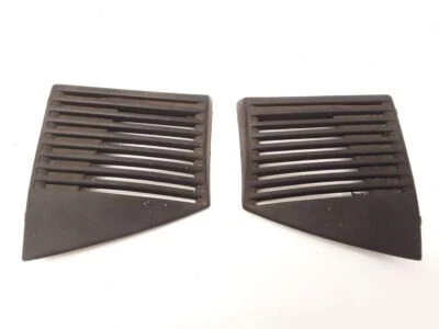 Volkswagen Golf MK2 1.6D 44kW 1990 Front Dash speaker cover trim 191857209  - Image 1 of 4