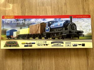 Hornby - The Blue Highlander OO Gauge Train Set(R1101) Good Condition NEVER USED - Picture 1 of 2