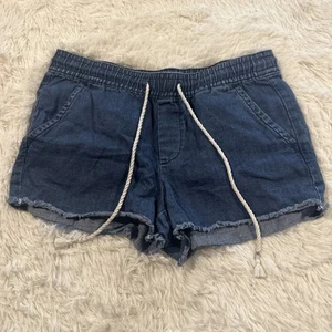 Ann Taylor LOFT Medium womens coastal denim shorts tassel pull on raw hem - Picture 1 of 12