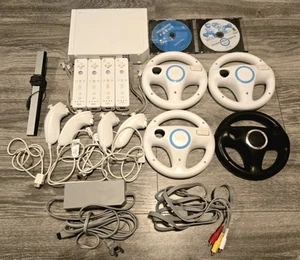 Nintendo Wii Console Mario Kart Bundle W/ Wii Sports 4 Controllers Wheels Tested - Picture 1 of 12