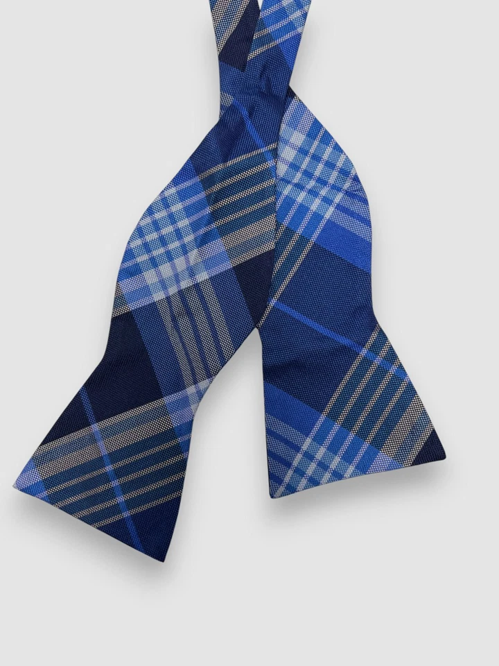 Pajarita de seda a cuadros azul Tommy Hilfiger para hombre Foto 1 de 1