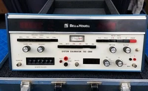 Calibrador de sistema de cinta Bell & Howell TSC 2000 generador de función de prueba con estuche - Imagen 1 de 9