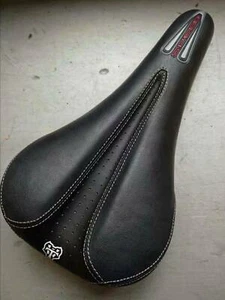 NEW OLD STOCK WTB SPEED V COMP SADDLE SEAT BLACK MTB TOURING BIKE 265X145MM - Picture 1 of 11
