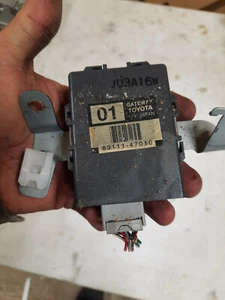 2001 Toyota Prius Network Gateway Computer Module 89111-47010 - Picture 1 of 1