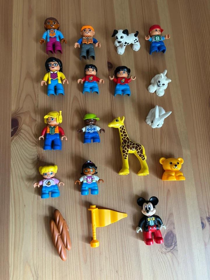 Lote de bonecos Lego Duplo menino menina animais de estimação família vizinhos ajudantes comunitários Disney - Imagem 1 de 1