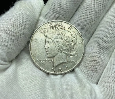 Peace Dollar 1934 D Silver Coin KM#150 O291 - Image 1 of 2