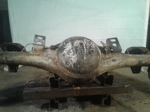 Rear End Axle Assembly 93 1993 Nissan Pathfinder 2WD 155K Miles - Picture 1 of 4