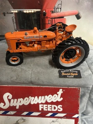 Franklin Mint Halloween Farmall H 1/12 Scale DieCast As Is - Image 1 of 4