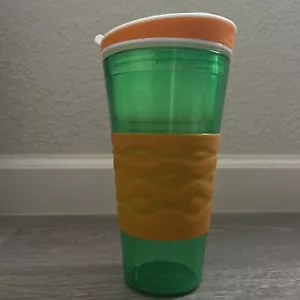Snackeez Cup - Picture 1 of 6